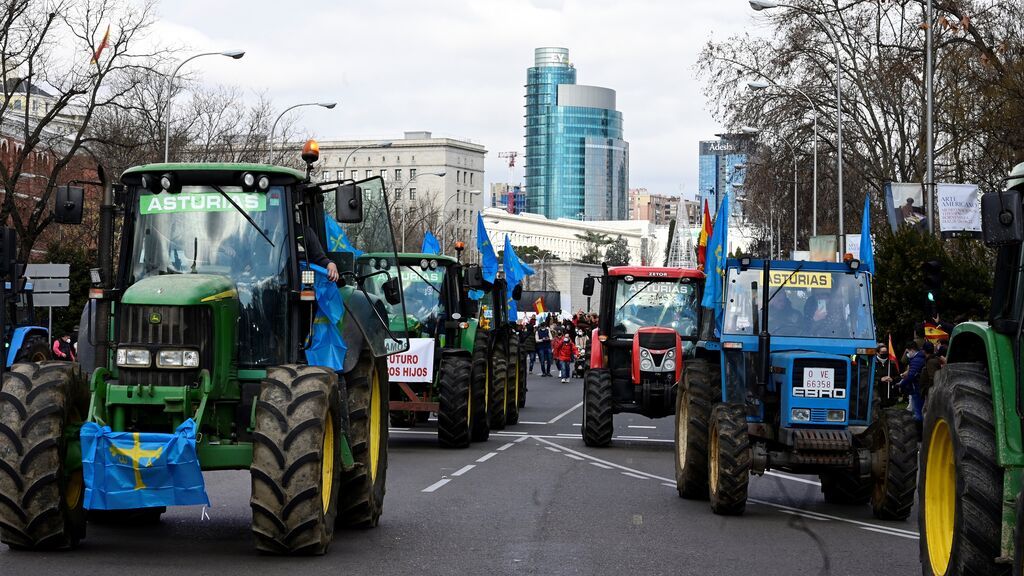 Miles de personas defienden en las calles de Madrid el mundo rural y piden mejoras