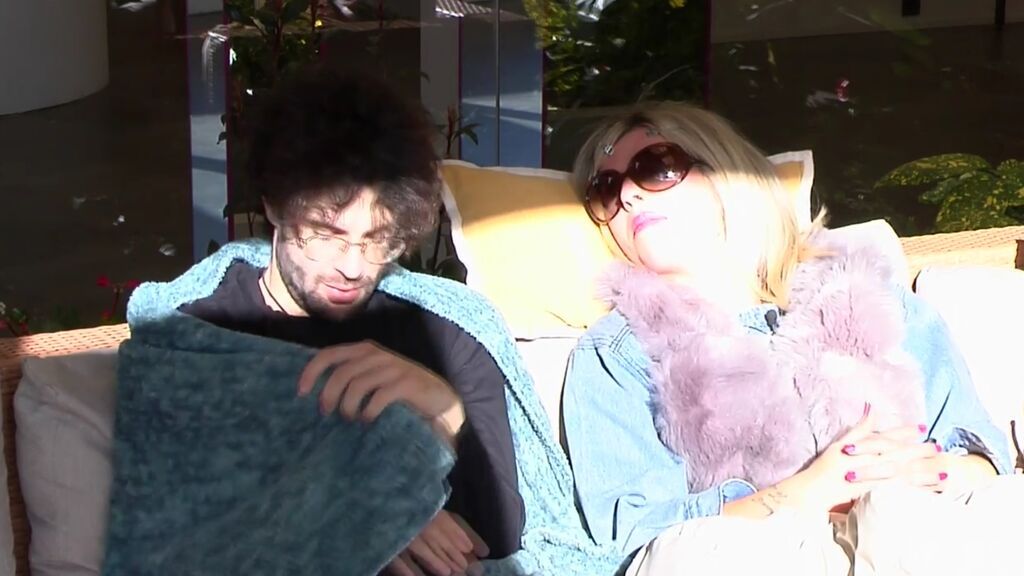 La chapa de Alatzne con Lolo