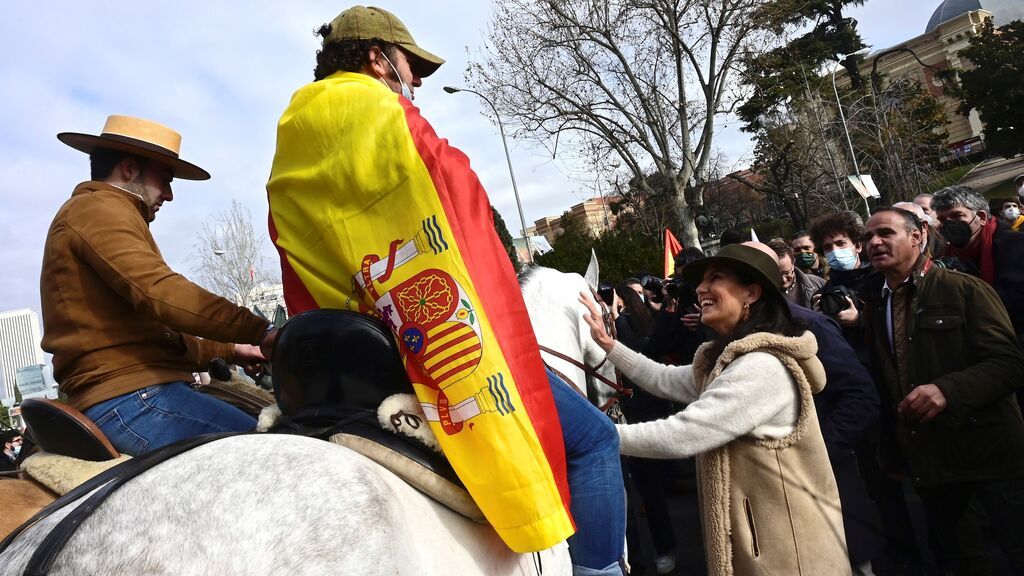 Miles de personas defienden en las calles de Madrid el mundo rural y piden mejoras