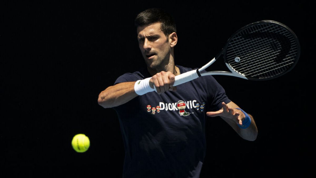 Francia abre la puerta a que Djokovic juegue en Roland Garros en mayo
