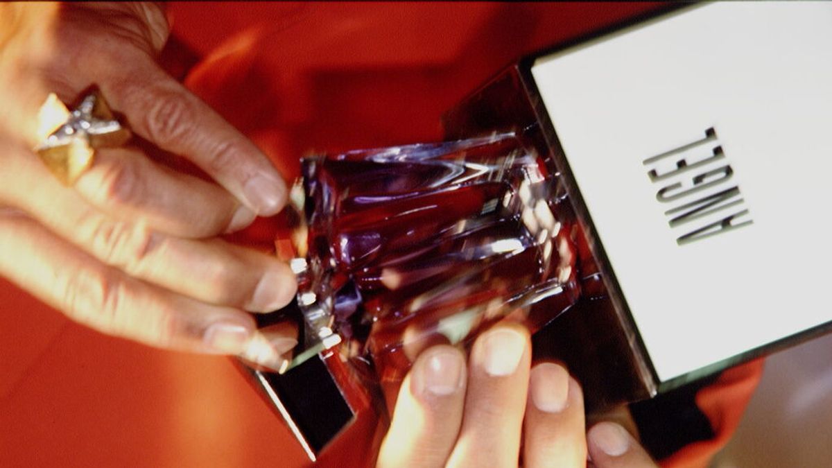 ¿Por qué el perfume 'Angel' de Thierry Mugler es uno de los más vendidos de la historia?