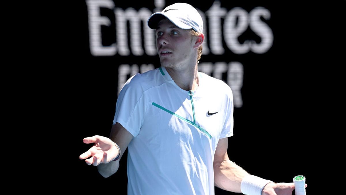 Shapovalov sigue "frustrado" tras perder con Nadal y cree que el español tiene trato preferencial Shapovalov sigue "frustrado" tras perder con Nadal y cree que el español tiene trato preferencial