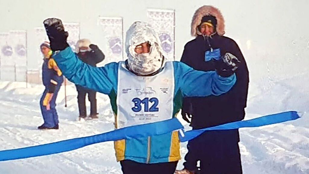 A -53 grados, zapatillas especiales y hielo en los pestañas: así es el maratón más frío del mundo