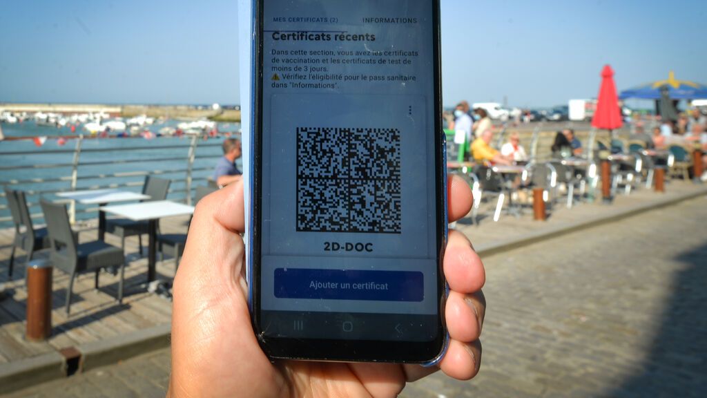 Preguntas y respuestas sobre el pasaporte covid: ¿Qué pasa si caduca, me contagio y no puedo ponerme la tercera dosis?
