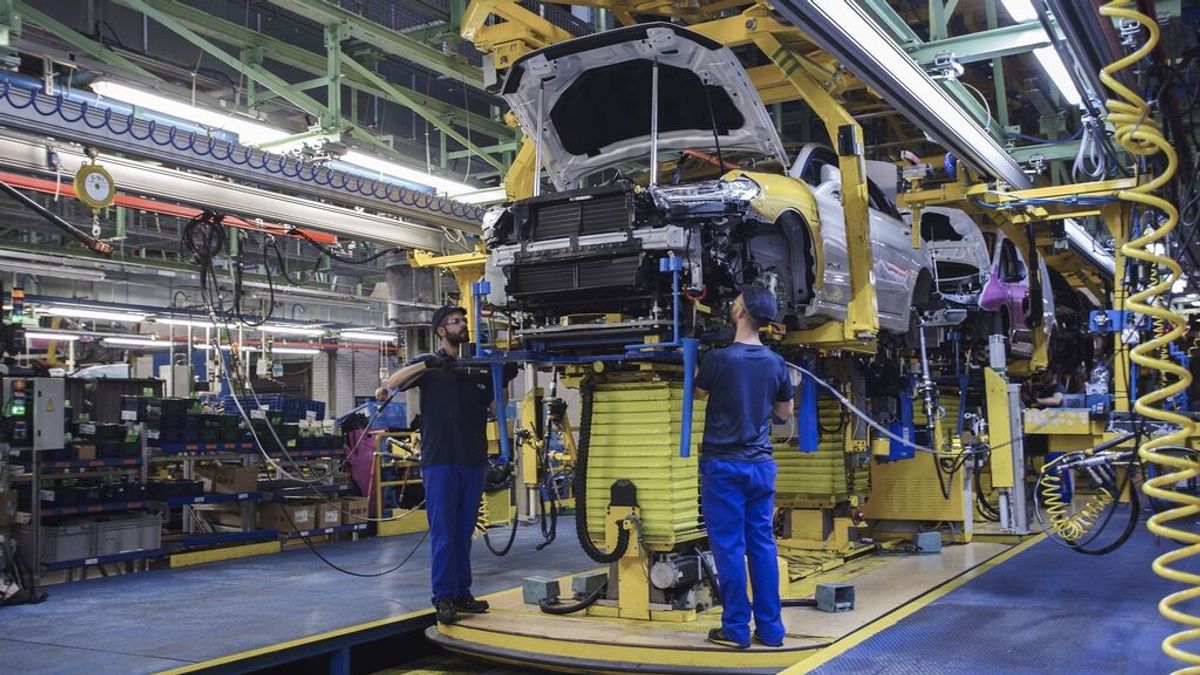 Ford Almussafes viajará a Colonia para garantizar el futuro de la planta valenciana y sus trabajadores