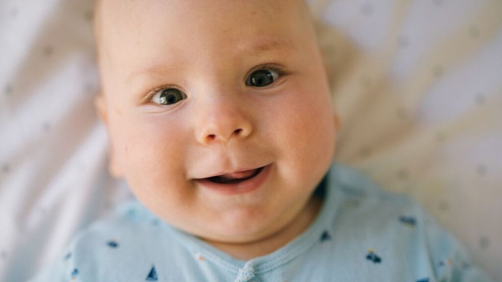 Entre los nombres de niño, nos podemos encontrar Mateo o Leo.