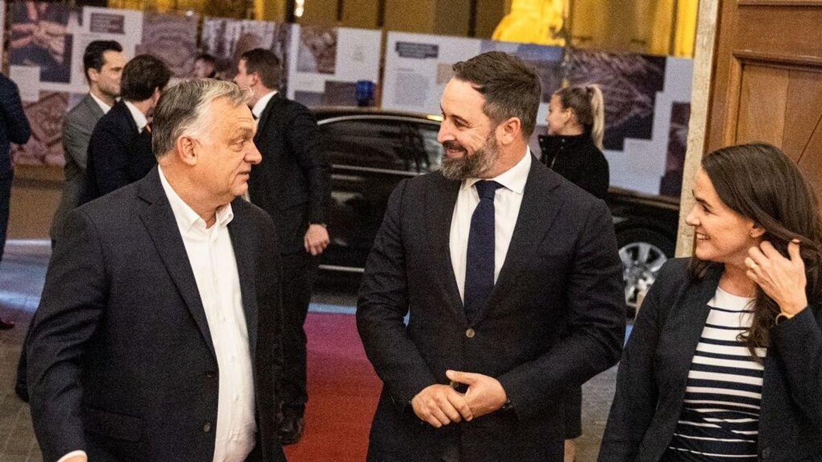 Abascal, anfitrión de la cumbre "Defender Europa", en Madrid a la que asisten Orbán y Morawiecki Abascal, anfitrión de la cumbre "Defender Europa", en Madrid a la que asisten Orbán y Morawiecki