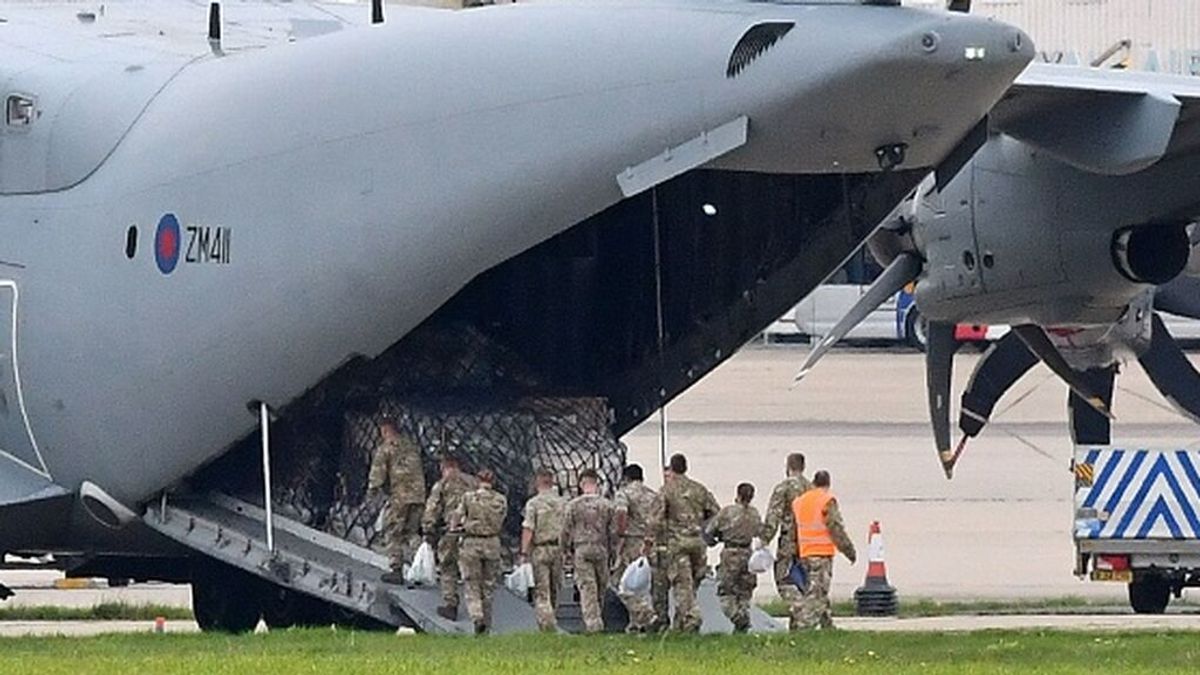 Alemania prohíbe usar su espacio aéreo para transportar ayuda militar a Ucrania Alemania prohíbe usar su espacio aéreo para transportar ayuda militar a Ucrania