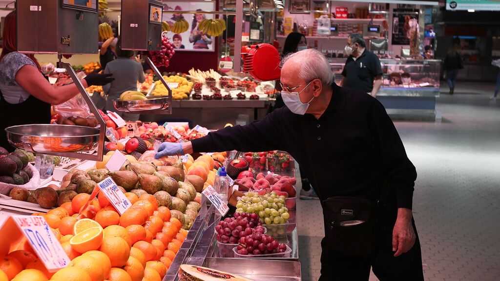 Como se va a pagar el aumento del 2,5% de las pensiones?