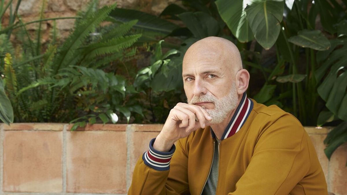 Alejandro Palomas denuncia los abusos sexuales de un religioso: "Cuando se corría, se enfadaba conmigo" Alejandro Palomas denuncia los abusos sexuales de un religioso: "Cuando se corría, se enfadaba conmigo"