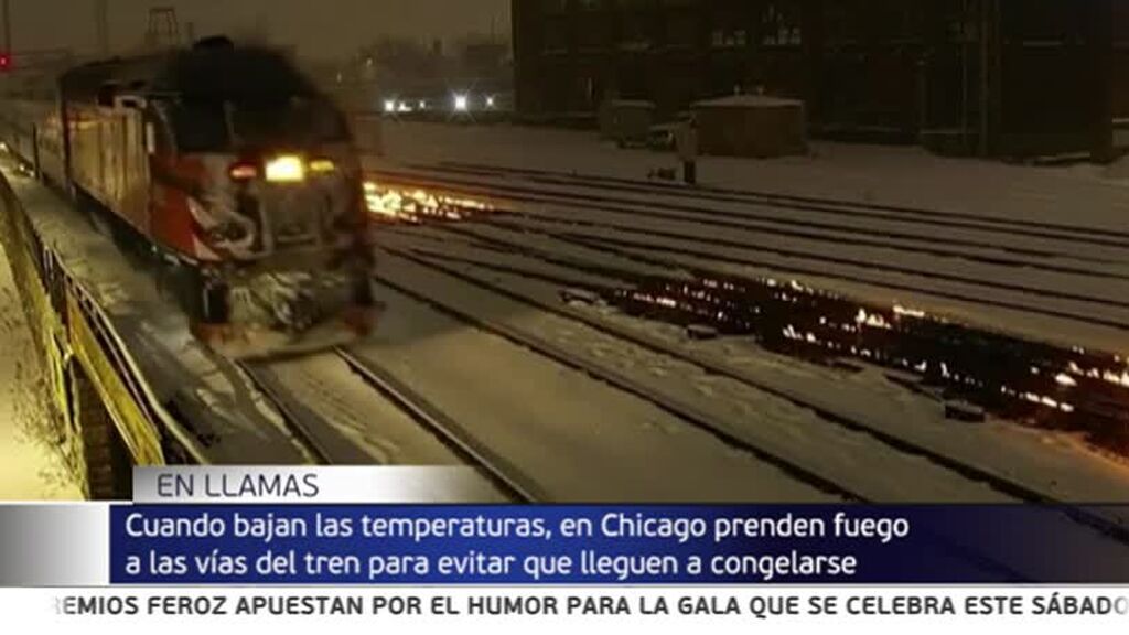 Chicago prende fuego a las vías del tren por el frío extremo