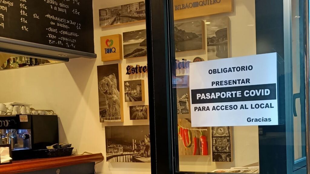 El País Vasco, a contra corriente: prorroga el uso del pasaporte covid y lo extiende a más establecimientos