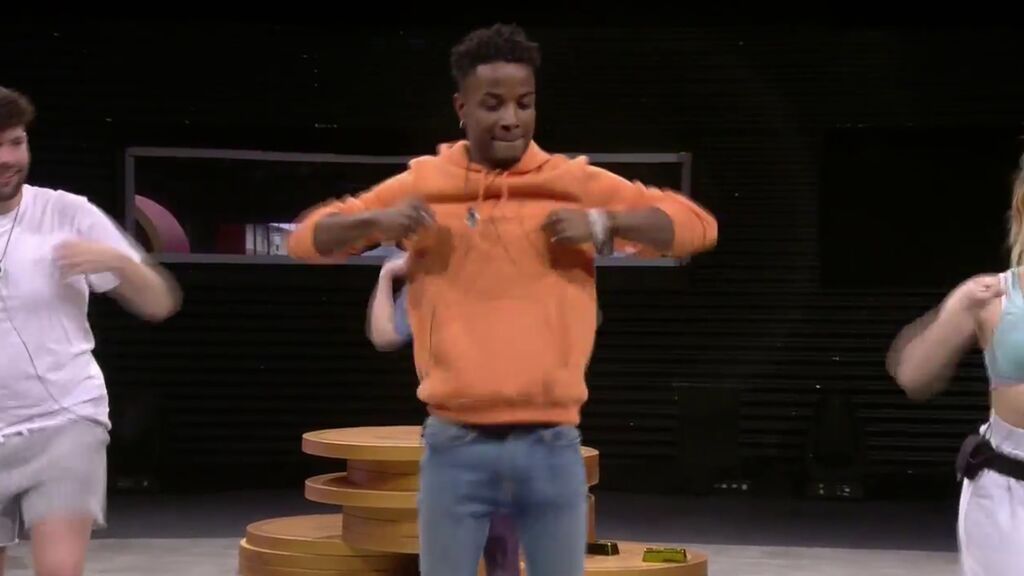 ¡Kenny regresa a la casa!