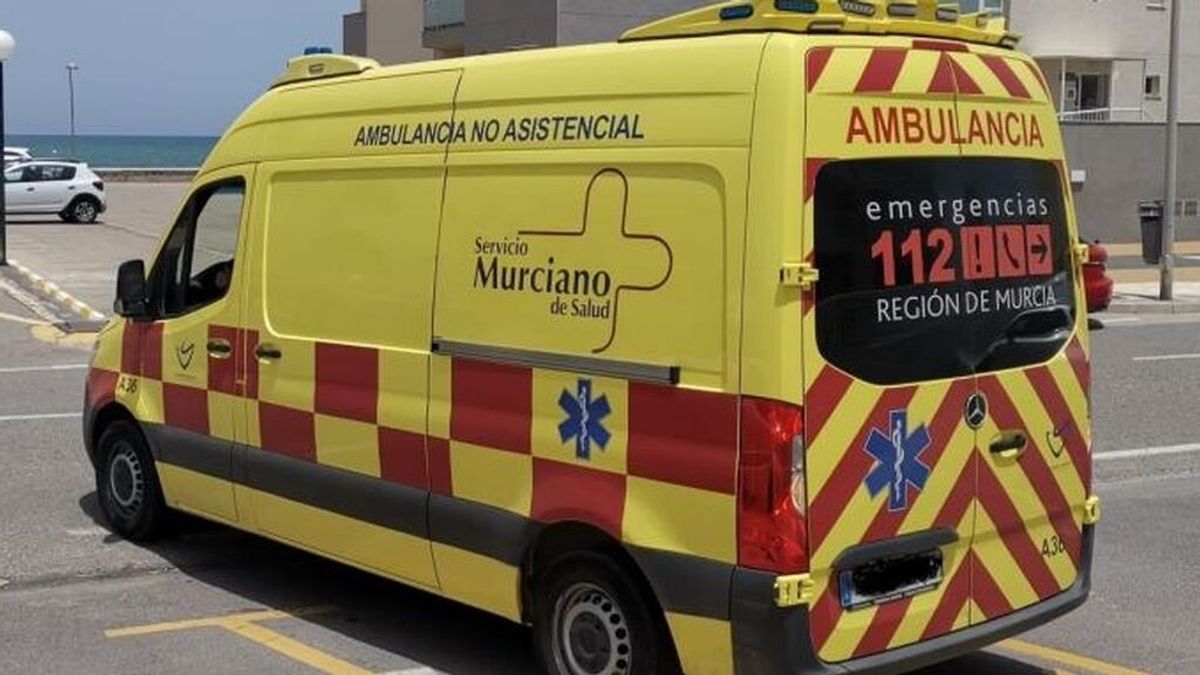 Herido grave un niño de 7 años tras ser atropellado por una furgoneta en Mazarrón, Murcia