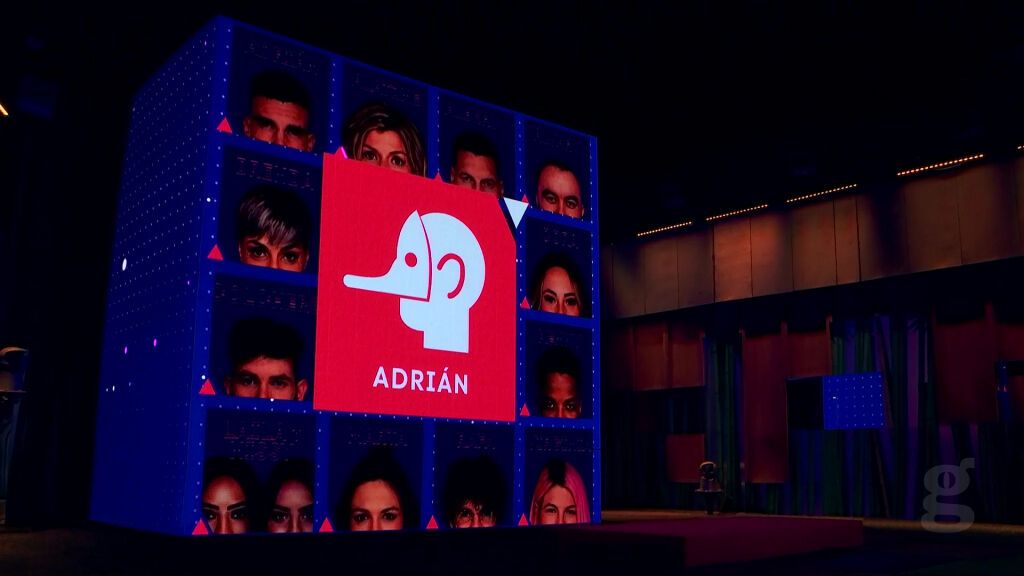 Pista del secreto de Adrián