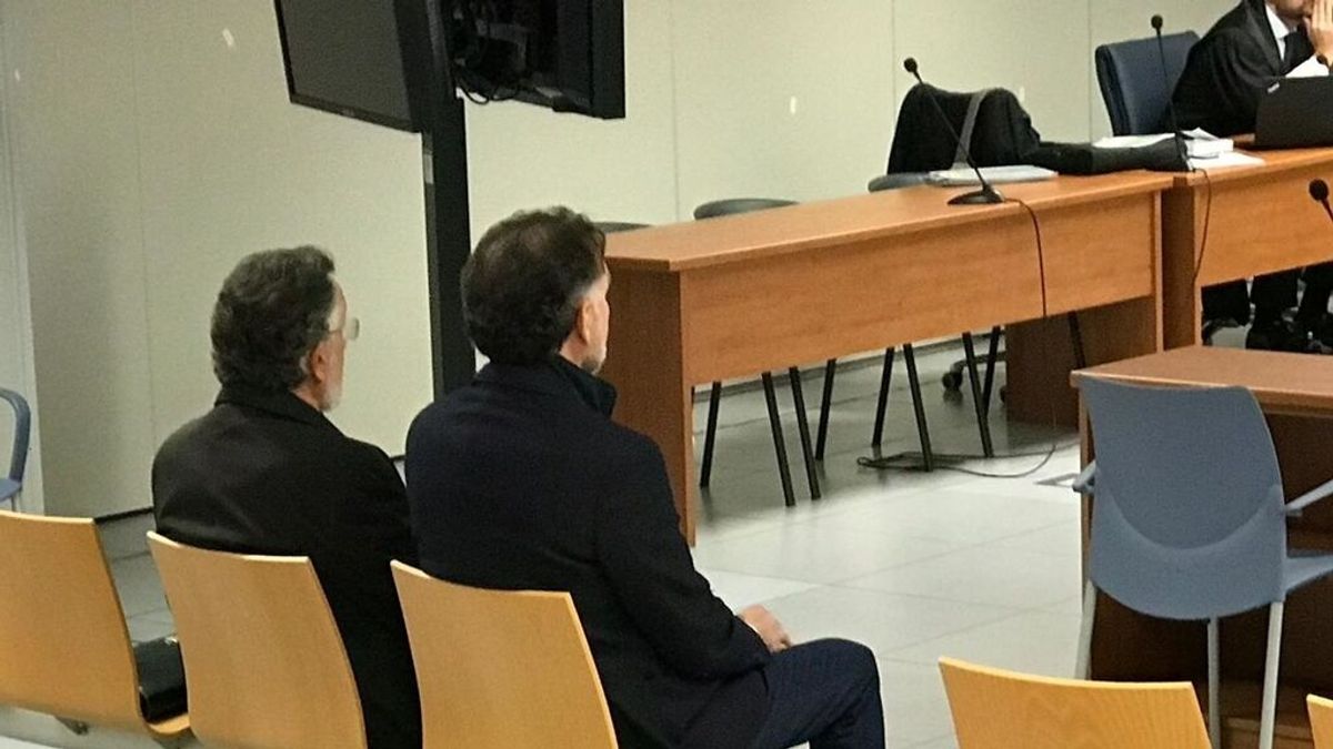 Anticorrupción recurre al Supremo el archivo del 'pitufeo' del PP en València Anticorrupción recurre al Supremo el archivo del 'pitufeo' del PP en València