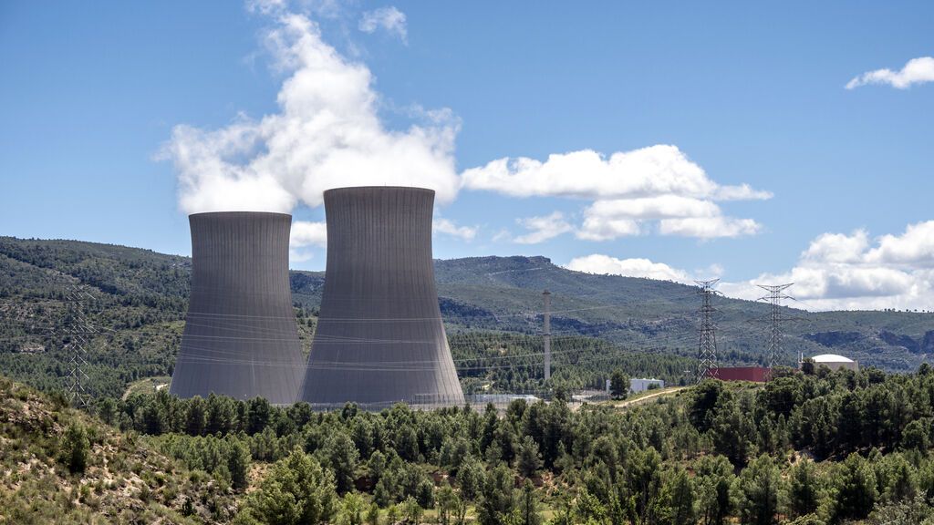 España rechaza la 'taxonomía verde' europea pero depende de la nuclear y el gas para la transición