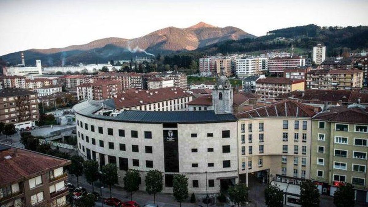 La jueza que anuló un despido porque el euskera “es difícil” basó sus argumentos en opiniones de internet La jueza que anuló un despido porque el euskera “es difícil” basó sus argumentos en opiniones de internet