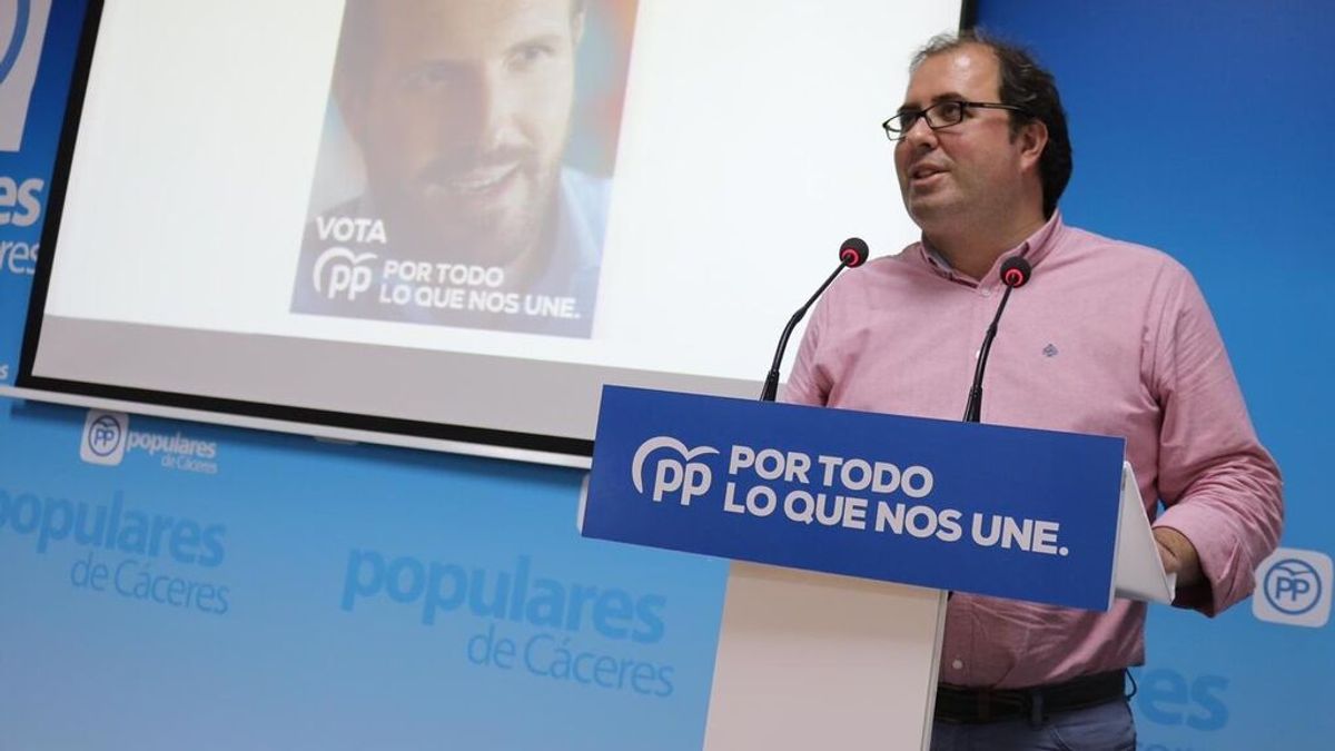 Lío y sainete en el Congreso: el fallo de Alberto Casero, diputado del PP, permite aprobar la reforma laboral