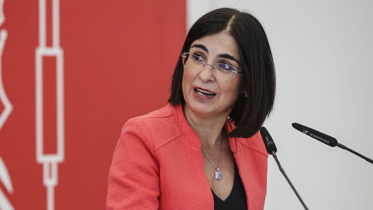 EuropaPress_4231386_ministra_sanidad_carolina_darias_interviene_centro_vacunacion_cacsa EuropaPress_4231386_ministra_sanidad_carolina_darias_interviene_centro_vacunacion_cacsa
