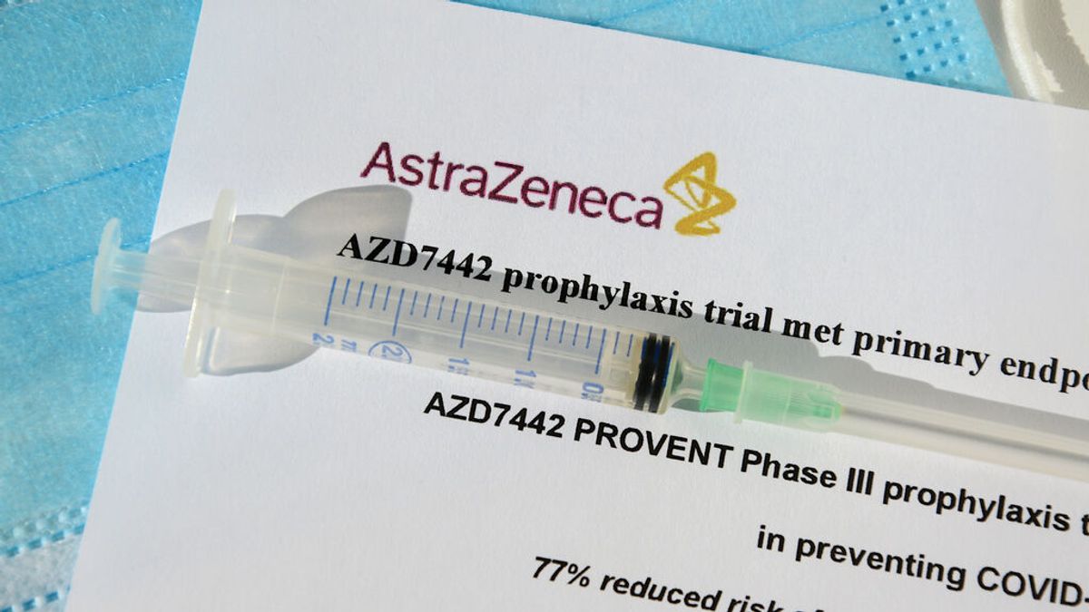 Sanidad compra a AstraZeneca Evusheld, alternativa a la vacuna para personas de riesgo