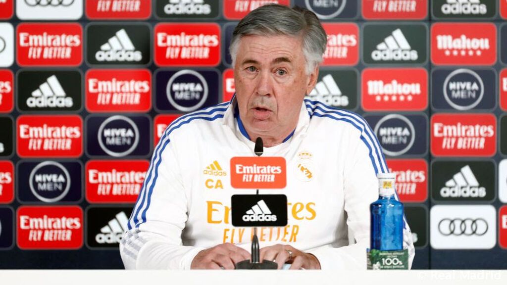 Carlo Ancelotti defiende su decisiones de los cambios y los descansos: "Es una buena gestión"