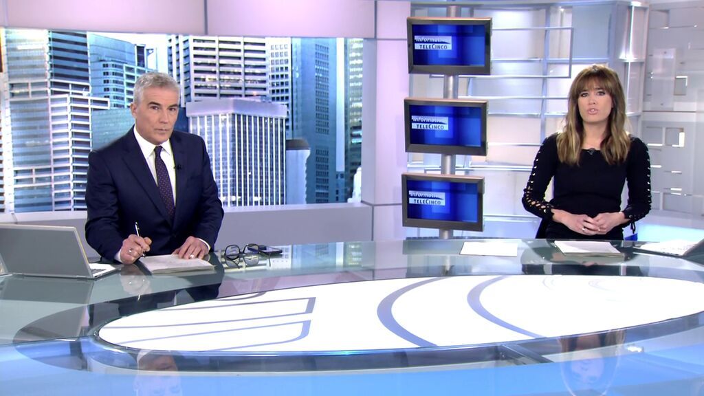 Con David Cantero e Isabel Jiménez Informativos Telecinco 2022 Mediodía 07/02/2022 Con David Cantero e Isabel Jiménez Informativos Telecinco 2022 Mediodía 07/02/2022