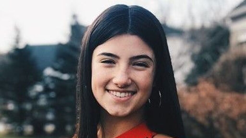 Fue en 2019 cuando Charli subió su primer video a sus redes sociales.