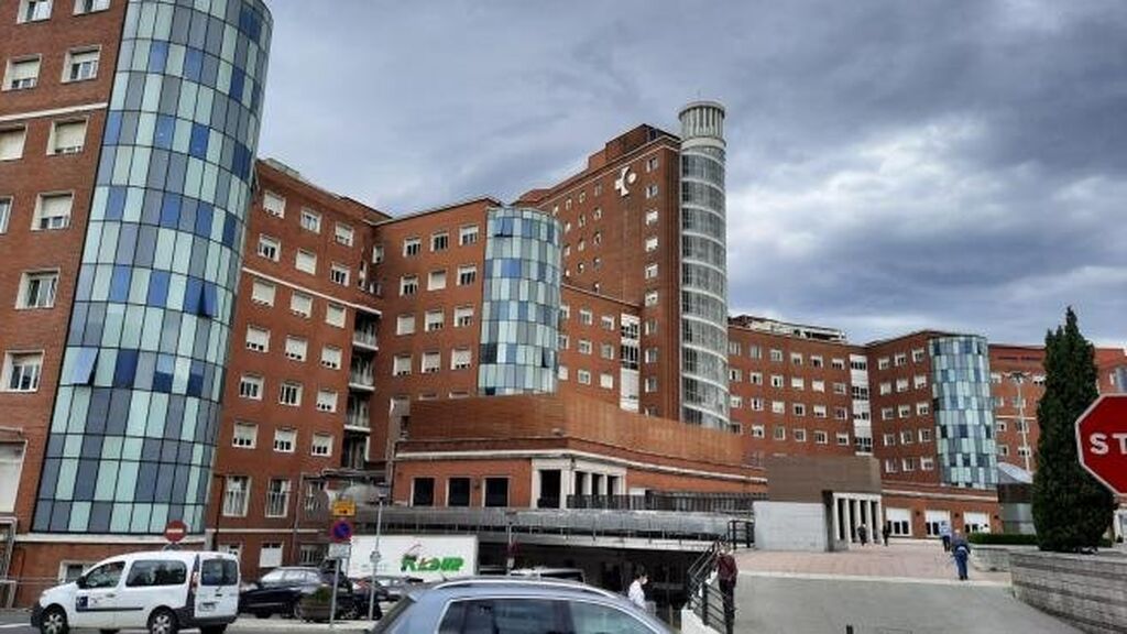 Euskadi registra casi la mitad de positivos y se relaja la presión hospitalaria en planta