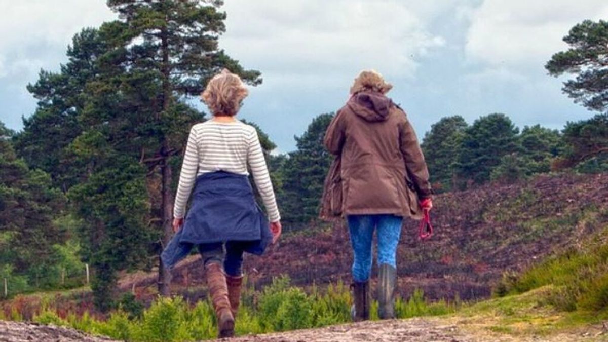 Las mujeres que caminan rápido tienen menos riesgo de insuficiencia cardiaca, según un estudio