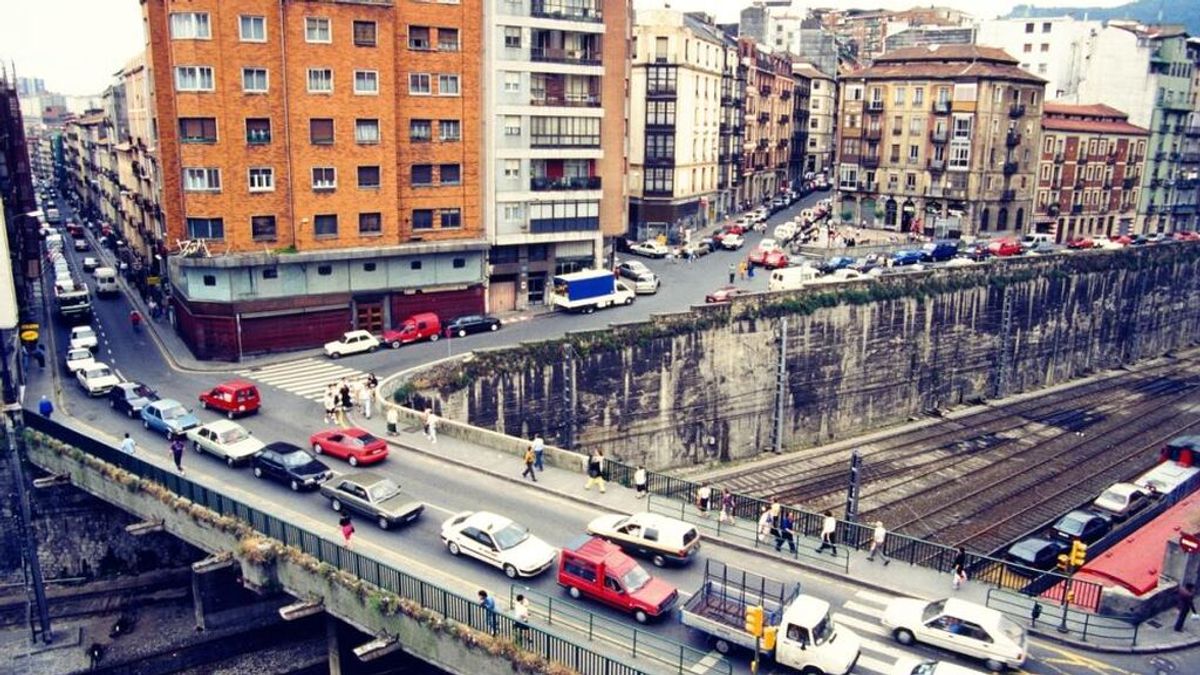 La transformación de los barrios más emblemáticos de Bilbao a través del objetivo La transformación de los barrios más emblemáticos de Bilbao a través del objetivo