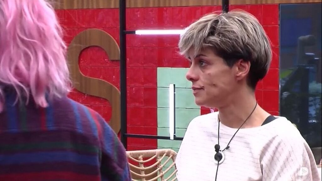 Brenda se emociona con Nago