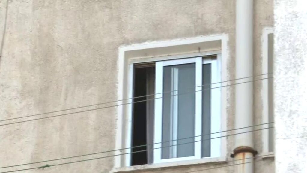 Esconde el cuerpo momificado de su padre para cobrar la pensión