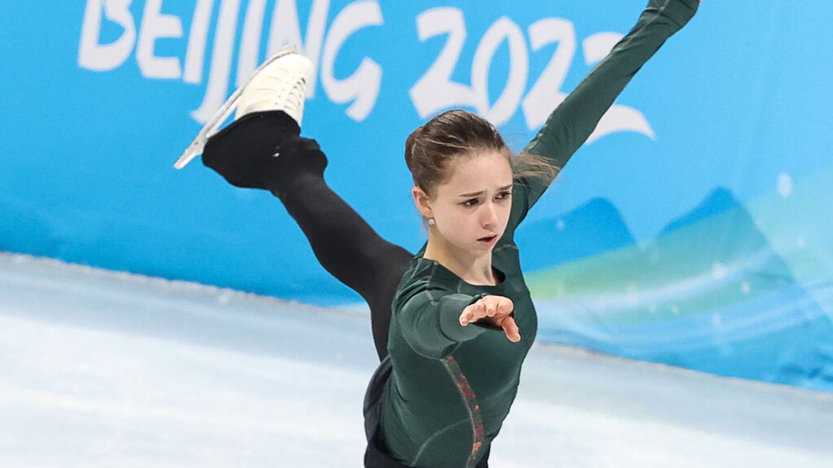 Kamila Valieva, la patinadora estrella de Rusia en los Juegos, dio positivo en dopaje antes del oro