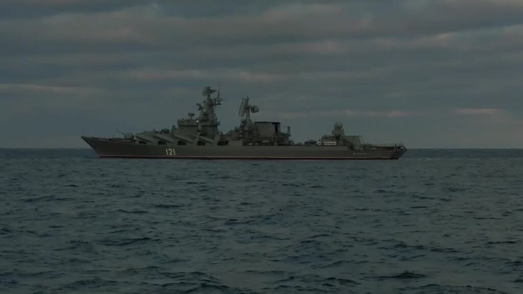 La flota rusa del Mar Negro se concentra frente a península de Crimea para participar en unas maniobras