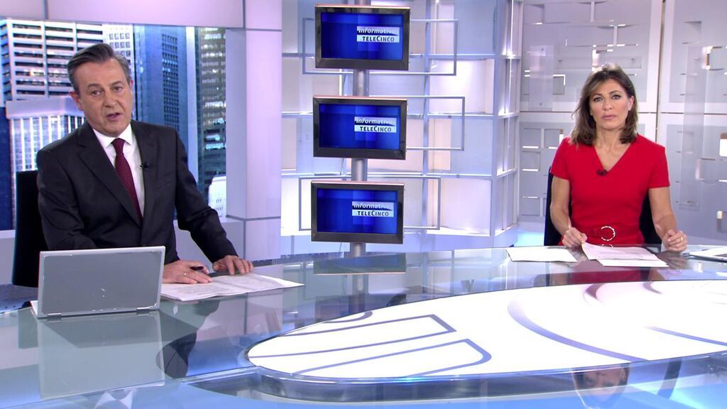 Con José Ribagorda y Ángeles Blanco Informativos Telecinco 2022 Mediodía 13/02/2022