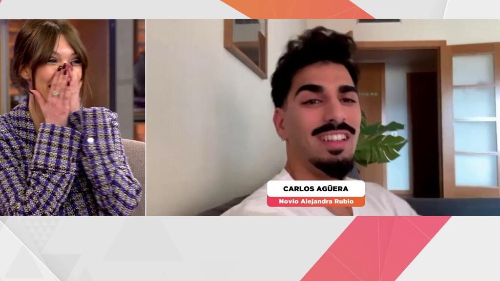 Carlos Agüera sorprende a Alejandra Rubio.