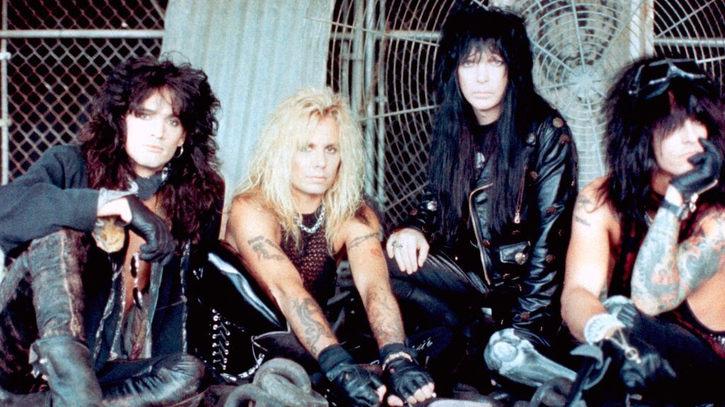 Cardados, maquillaje, estribillos y guitarras: auge y caída del Hair Metal de los 80