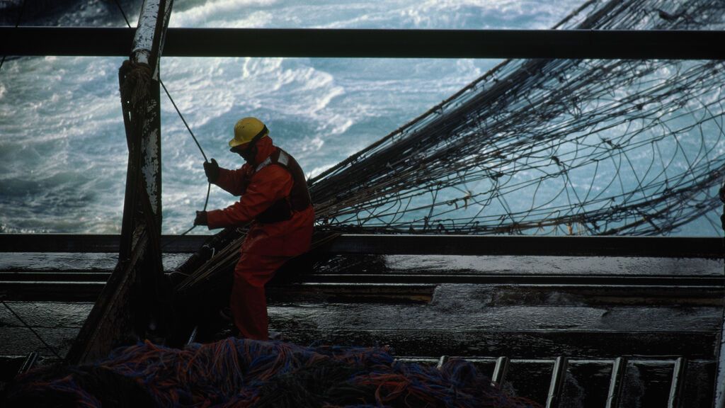 Las aguas de Terranova, temidas por los pescadores gallegos: "Si caes al mar, en cinco o diez minutos estás muerto"