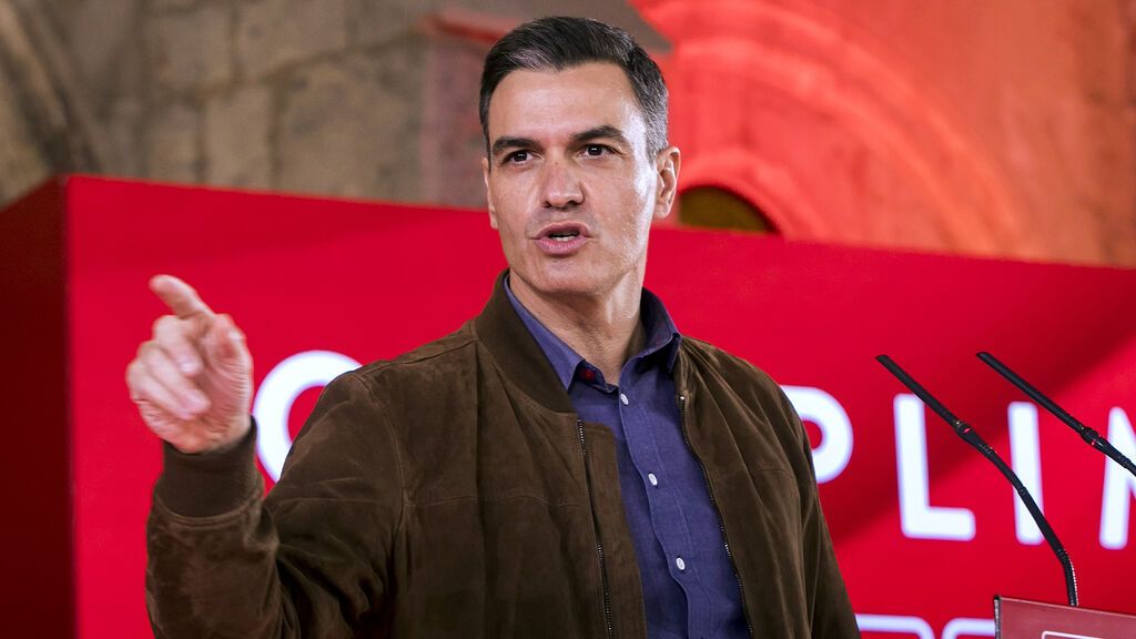 EuropaPress_4245733_presidente_gobierno_pedro_sanchez_participa_acto_campana_psoe_patio
