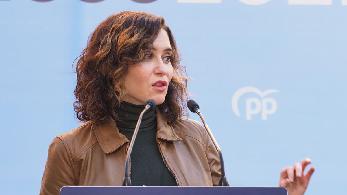 El PP desmiente "tajantemente" que intentara investigar los contratos vinculados al hermano de Ayuso El PP desmiente "tajantemente" que intentara investigar los contratos vinculados al hermano de Ayuso