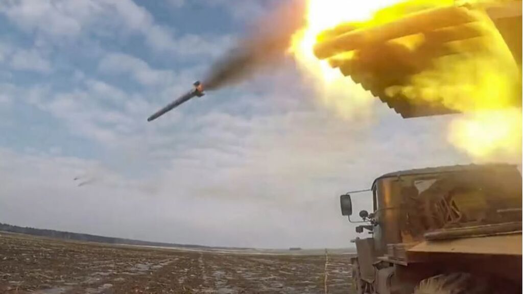 Borrell confirma el inicio de los bombardeos en Ucrania