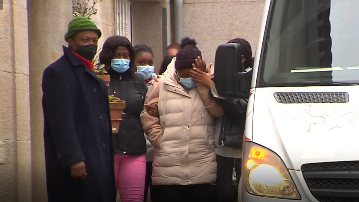 Los familiares del Villa de Pitanxo piden que se retome la búsqueda: “¡No se les puede abandonar así!” Los familiares del Villa de Pitanxo piden que se retome la búsqueda: “¡No se les puede abandonar así!”