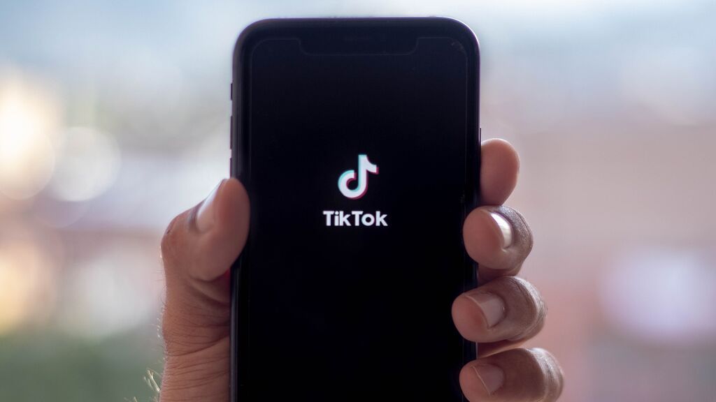 La diferencia entre los TikTok tics y los tics con base neurobiológica