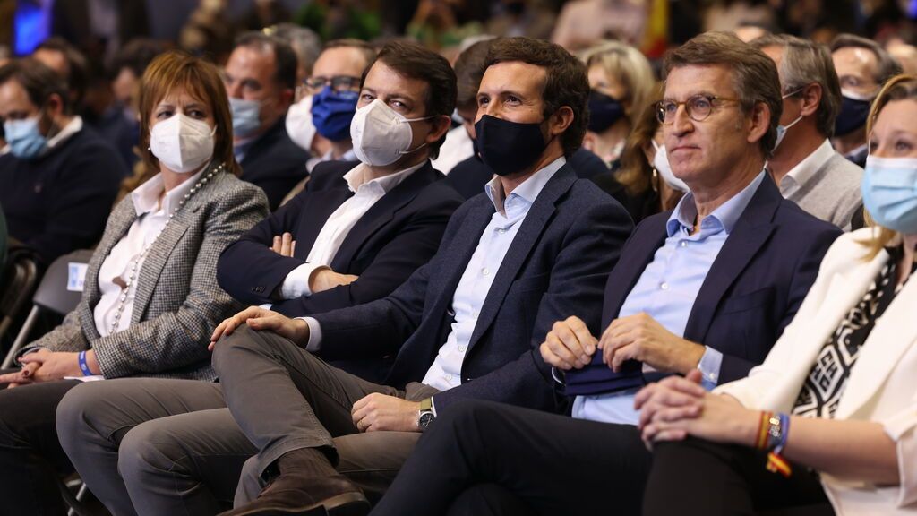 Los barones del PP, preocupados por la guerra entre Casado y Ayuso