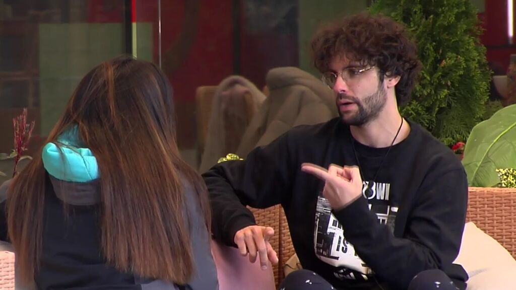 Conversación privada de Isa y Rafa