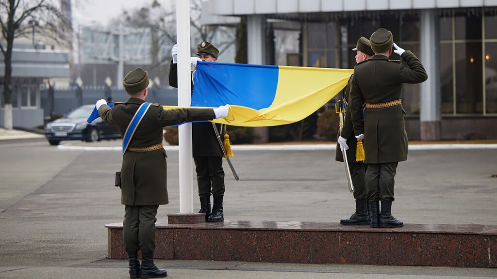 EEUU asegura que Rusia planea atacar a Ucrania "la semana que viene" mientras Putin supervisa milicias