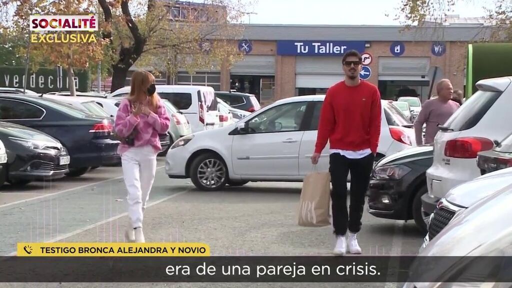 Alejandra Rubio protagoniza en público una bronca con su novio Carlos