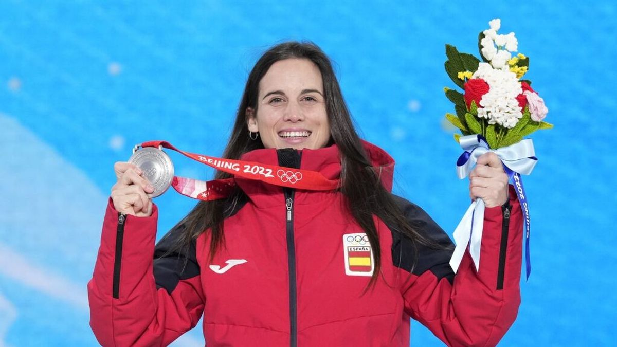 Queralt Castellet: "Espero que mi medalla consiga que haya impulso para hacer crecer el 'snowboard'" Queralt Castellet: "Espero que mi medalla consiga que haya impulso para hacer crecer el 'snowboard'"