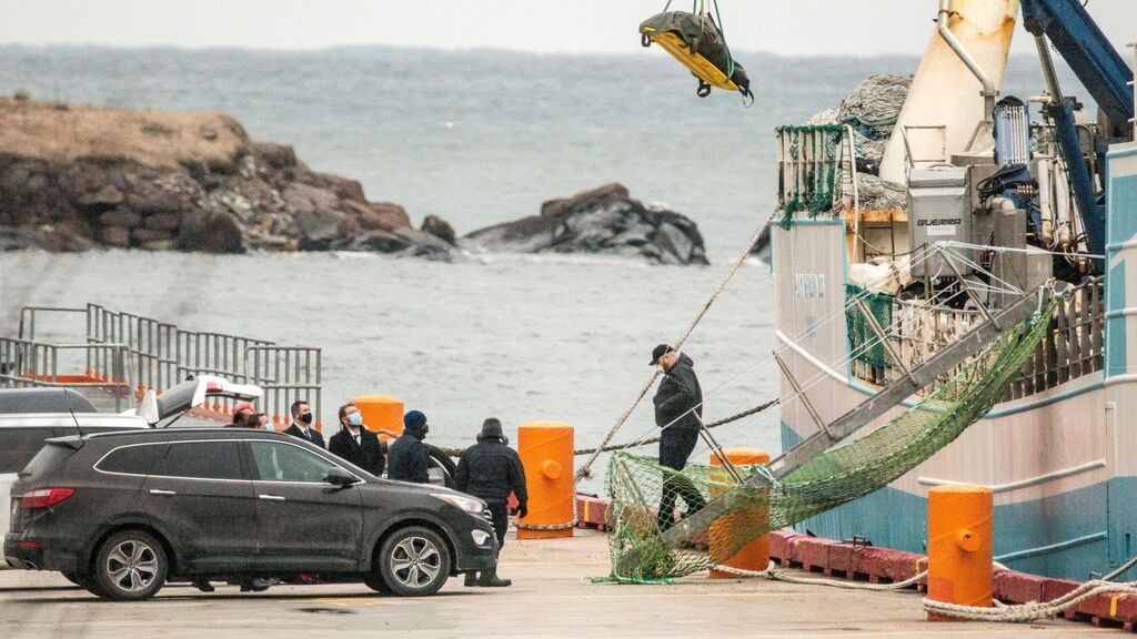 El avión fletado por el Gobierno para repatriar a los marineros del Villa de Pitanxo parte de Zaragoza hacia Canadá